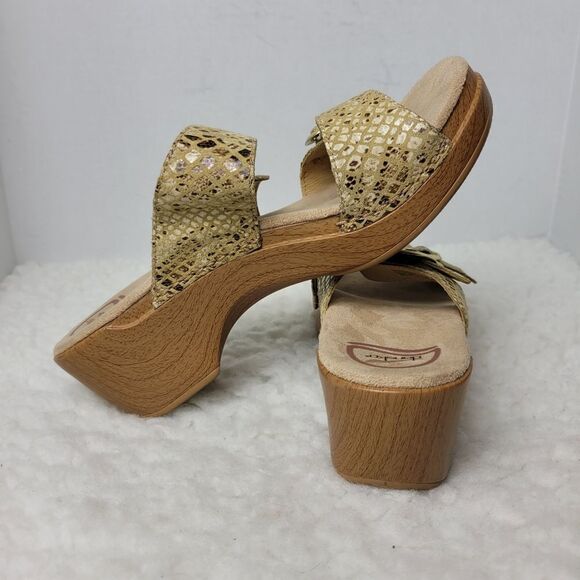 Dansko Womens Wedge Sandals Size 9.5 Gold Brown Snakeskin 2-Buckle Slip - Picture 5 of 9